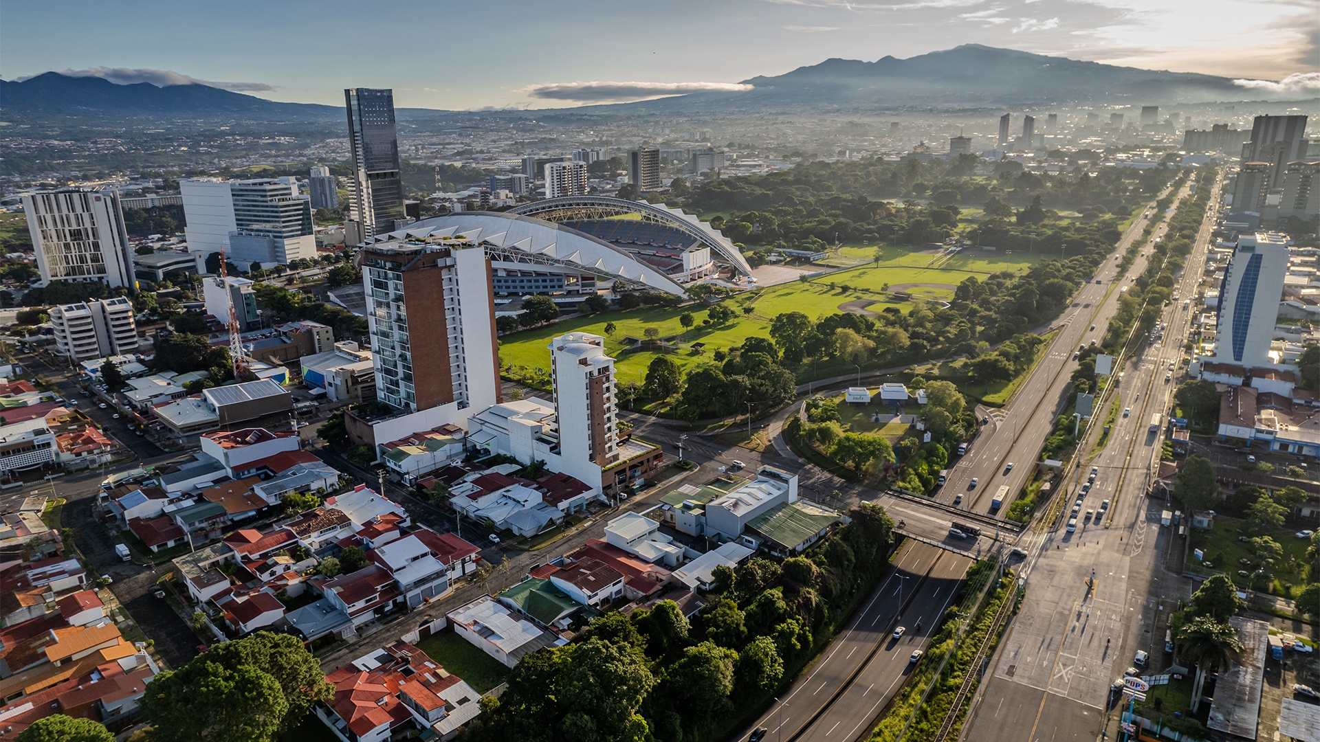 Comparing Cost of Living: Costa Rica vs USA and Canada – Why Foreign Buyers Are Choosing Coldwell Banker Sámara